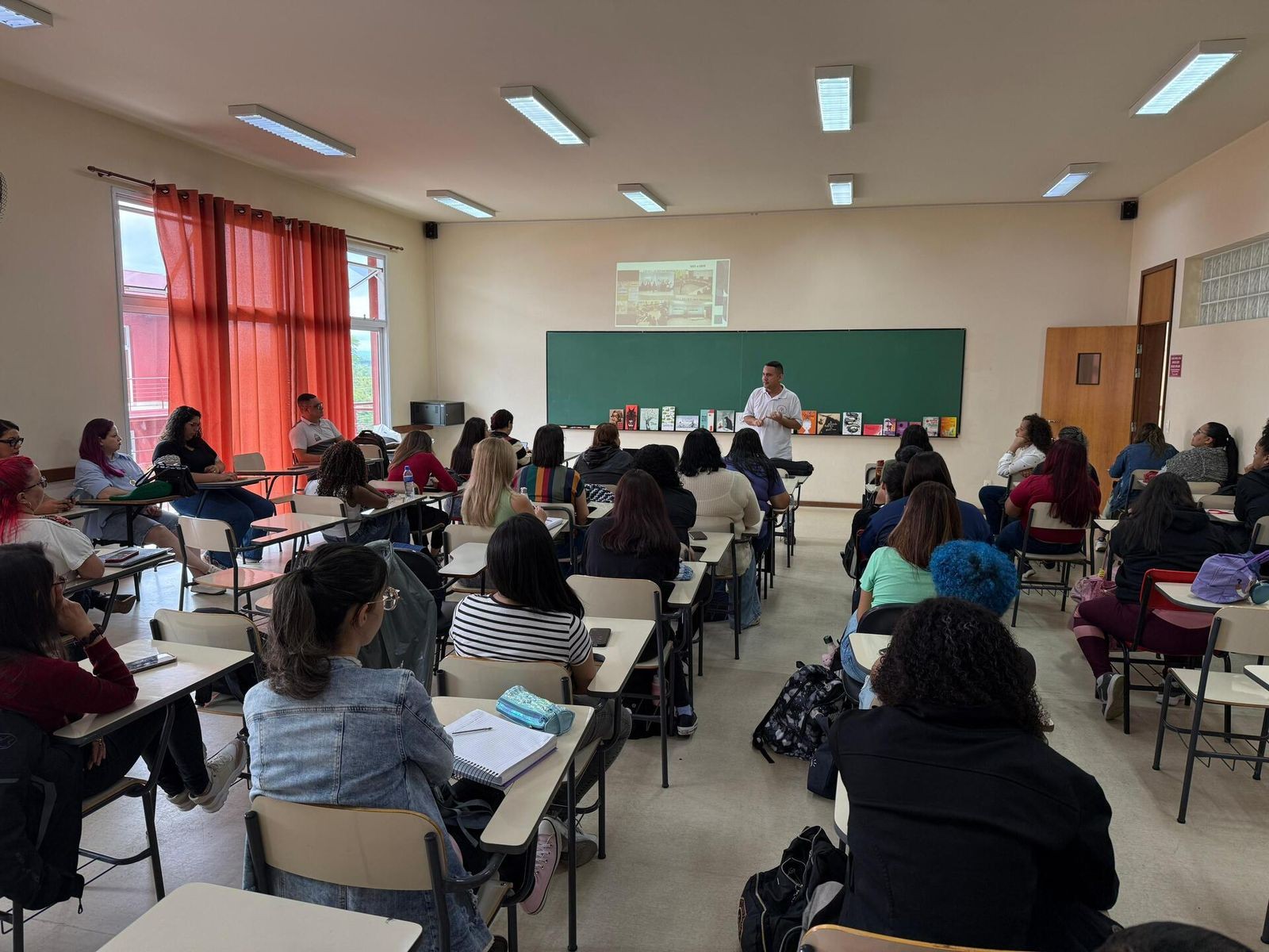 Sisu 2026: quais os 10 cursos e as 10 universidades com mais vagas?