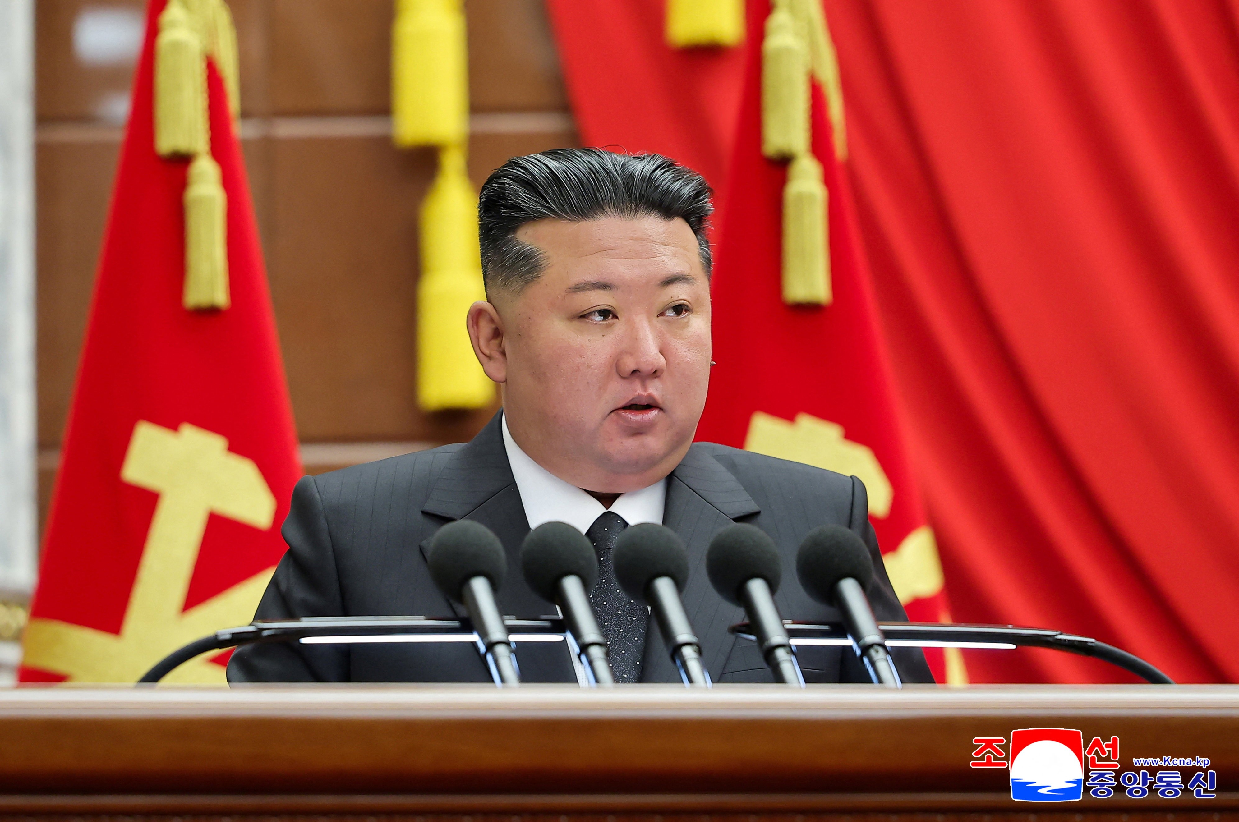 Coreia do Sul e Japão acusam Coreia do Norte de disparar mísseis em direção ao mar