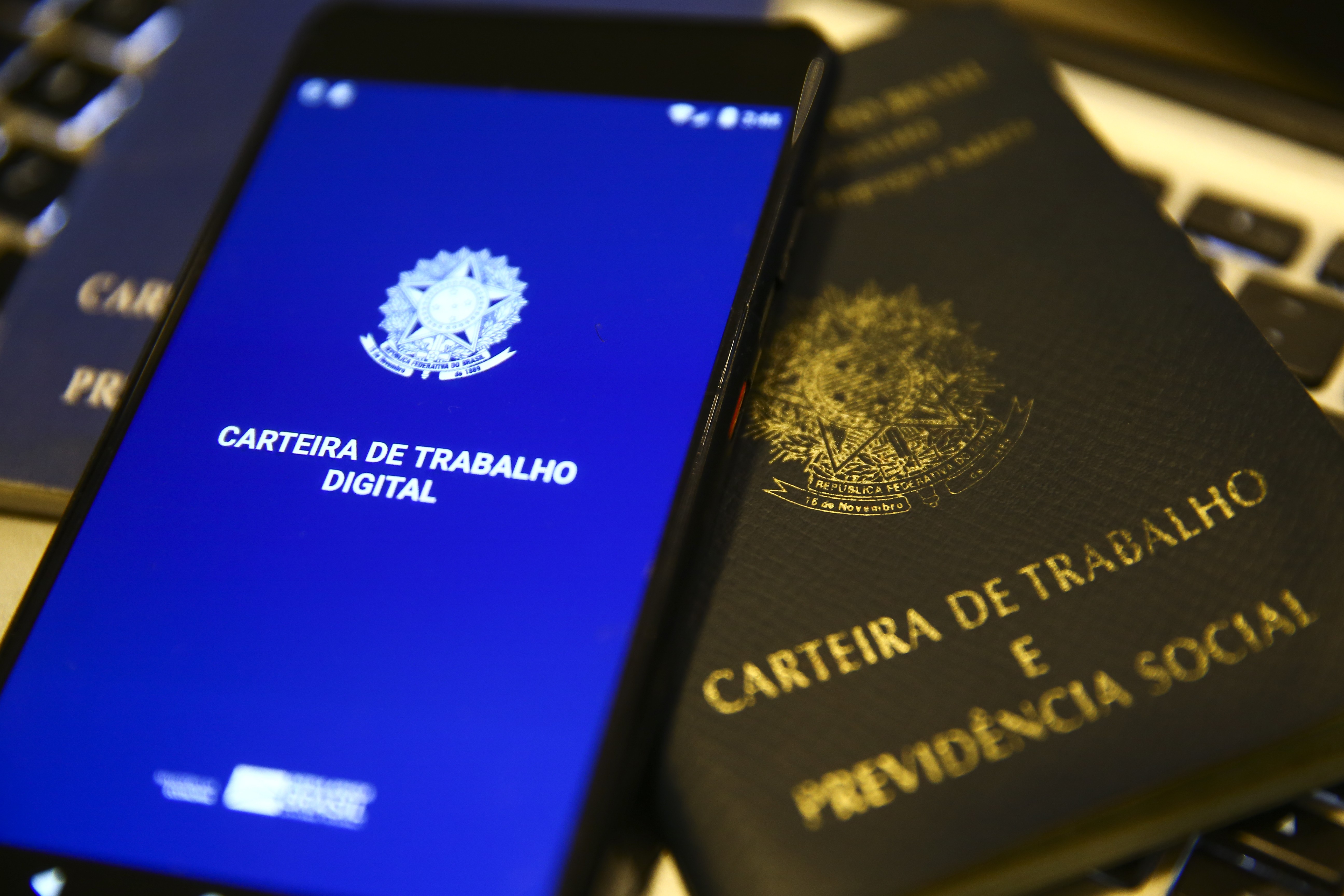 O mercado de trabalho em transformação - O Assunto #1654
