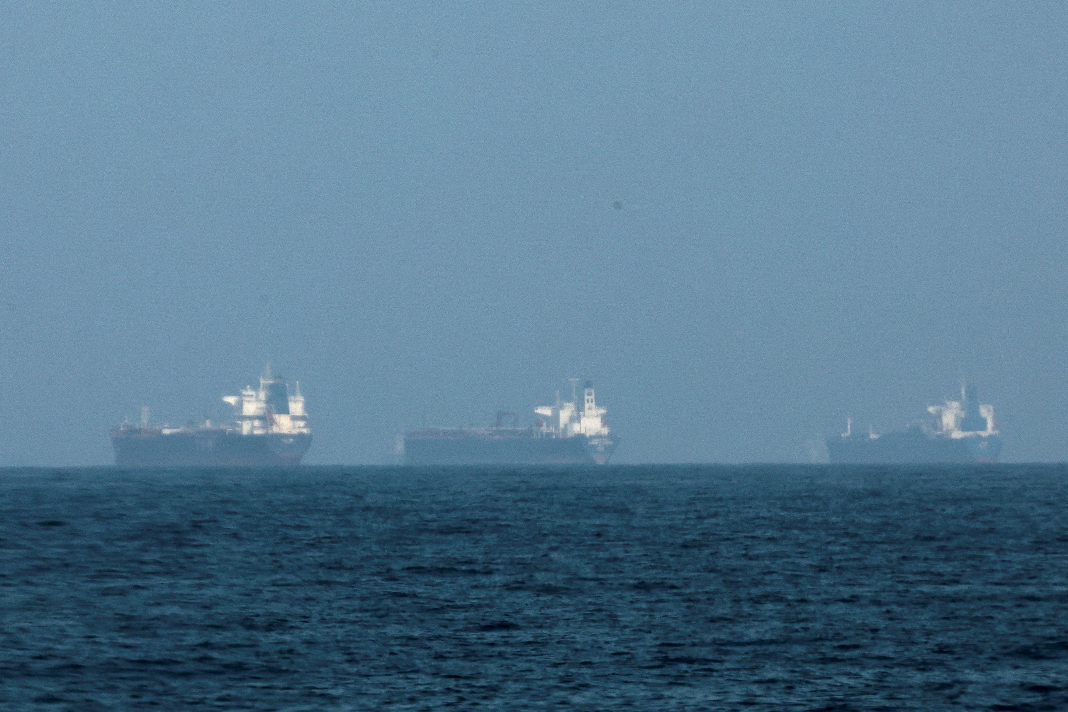 Irã diz ter atingido petroleiro dos EUA no Golfo Pérsico