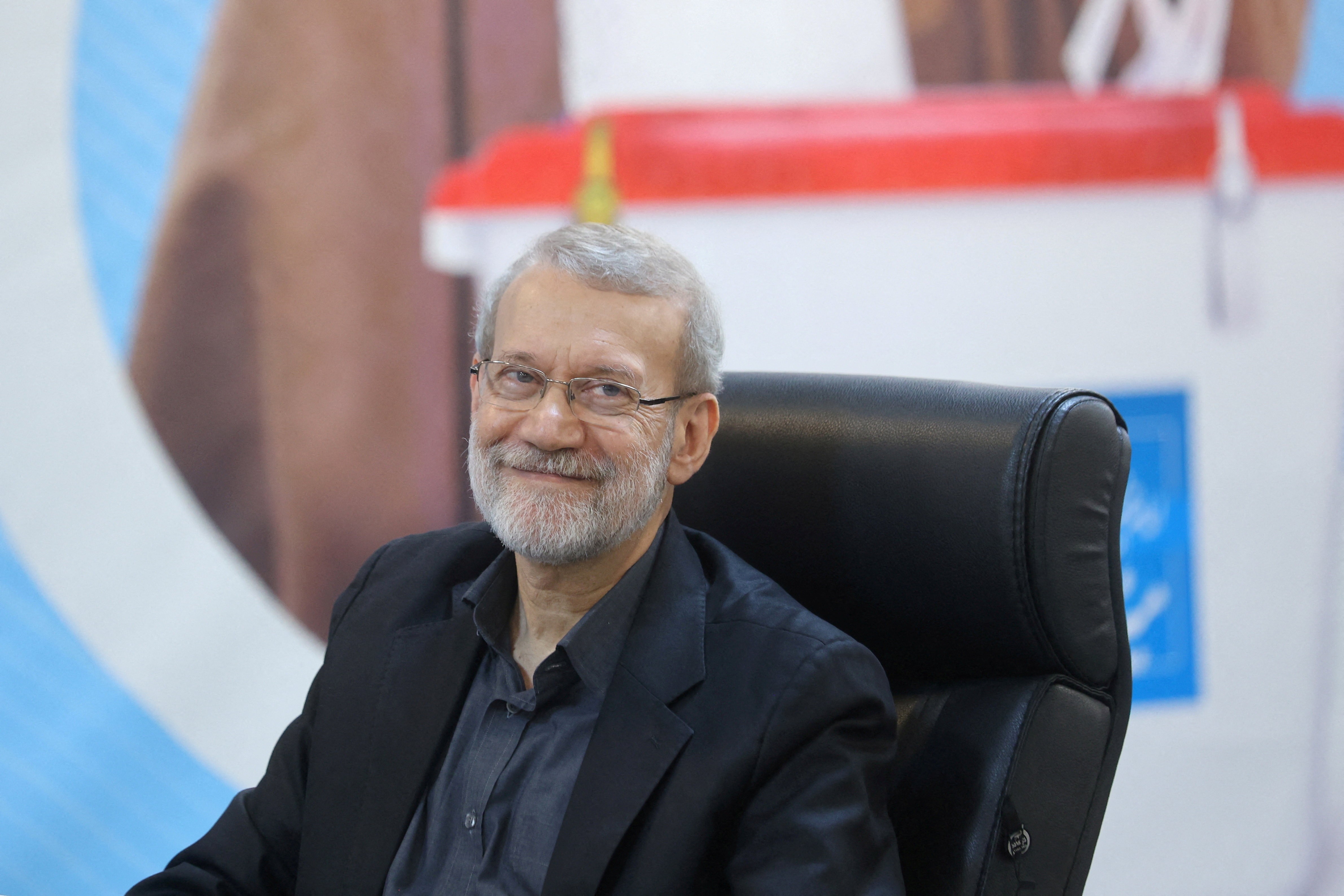 Quem é Ali Larijani, chefe do Conselho de Segurança do Irã, que Israel diz ter sido morto em bombardeio
