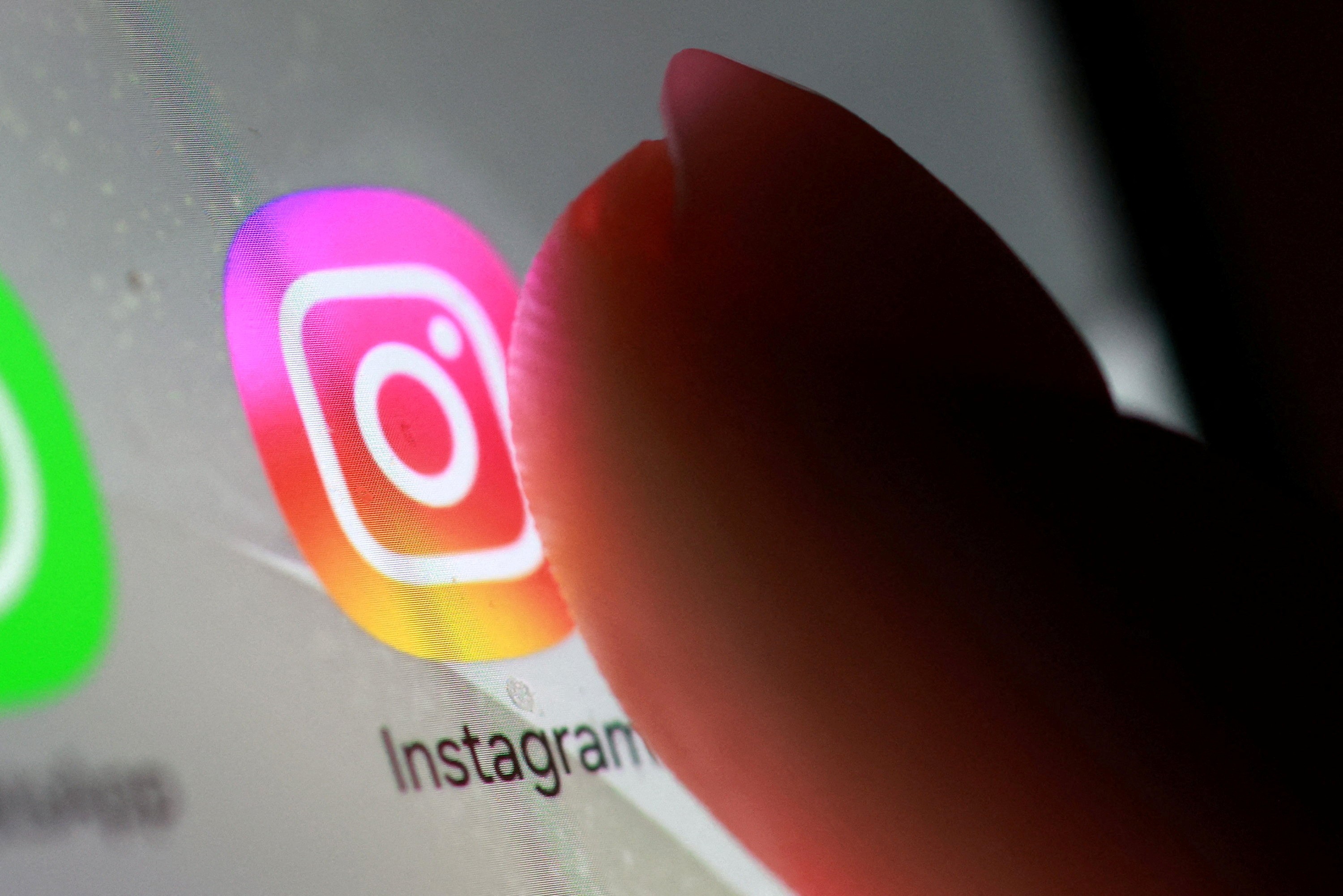 MPT firma acordo para Meta bloquear perfis de crianças influencers sem autorização judicial