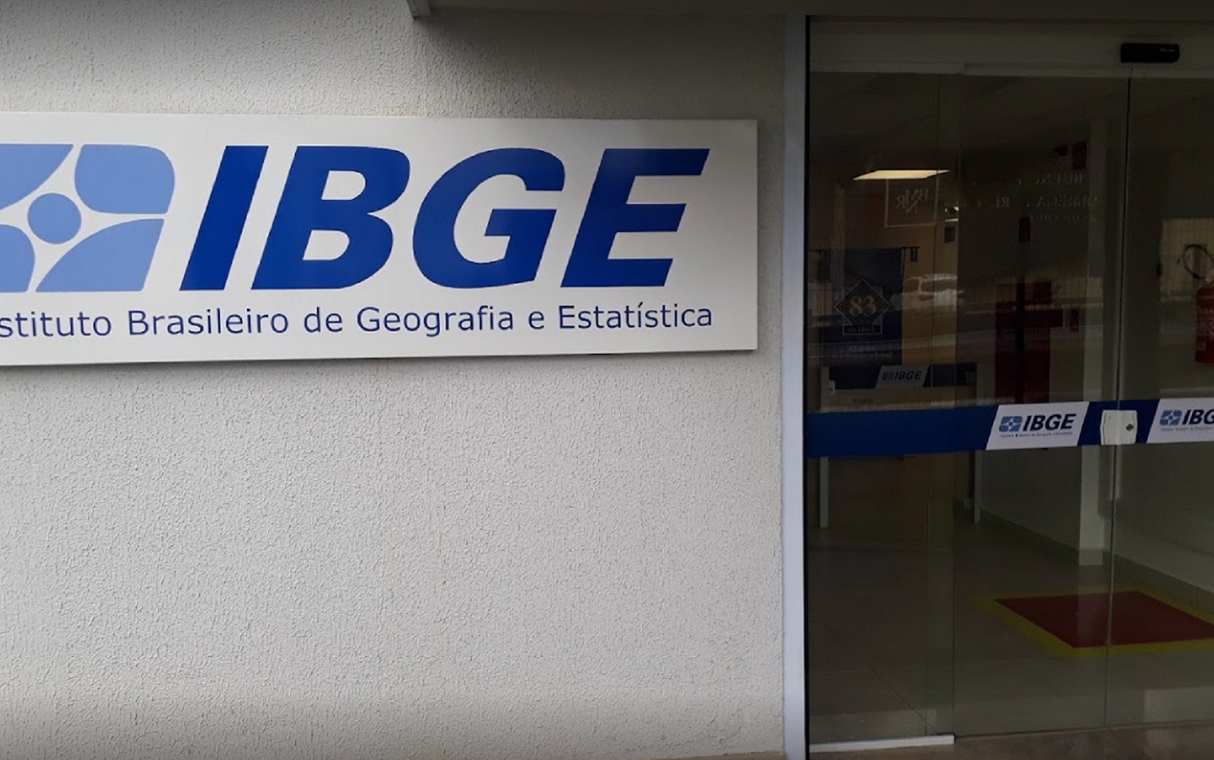 IBGE reduz vagas para 36,9 mil em concurso de temporários; edital sai em maio
