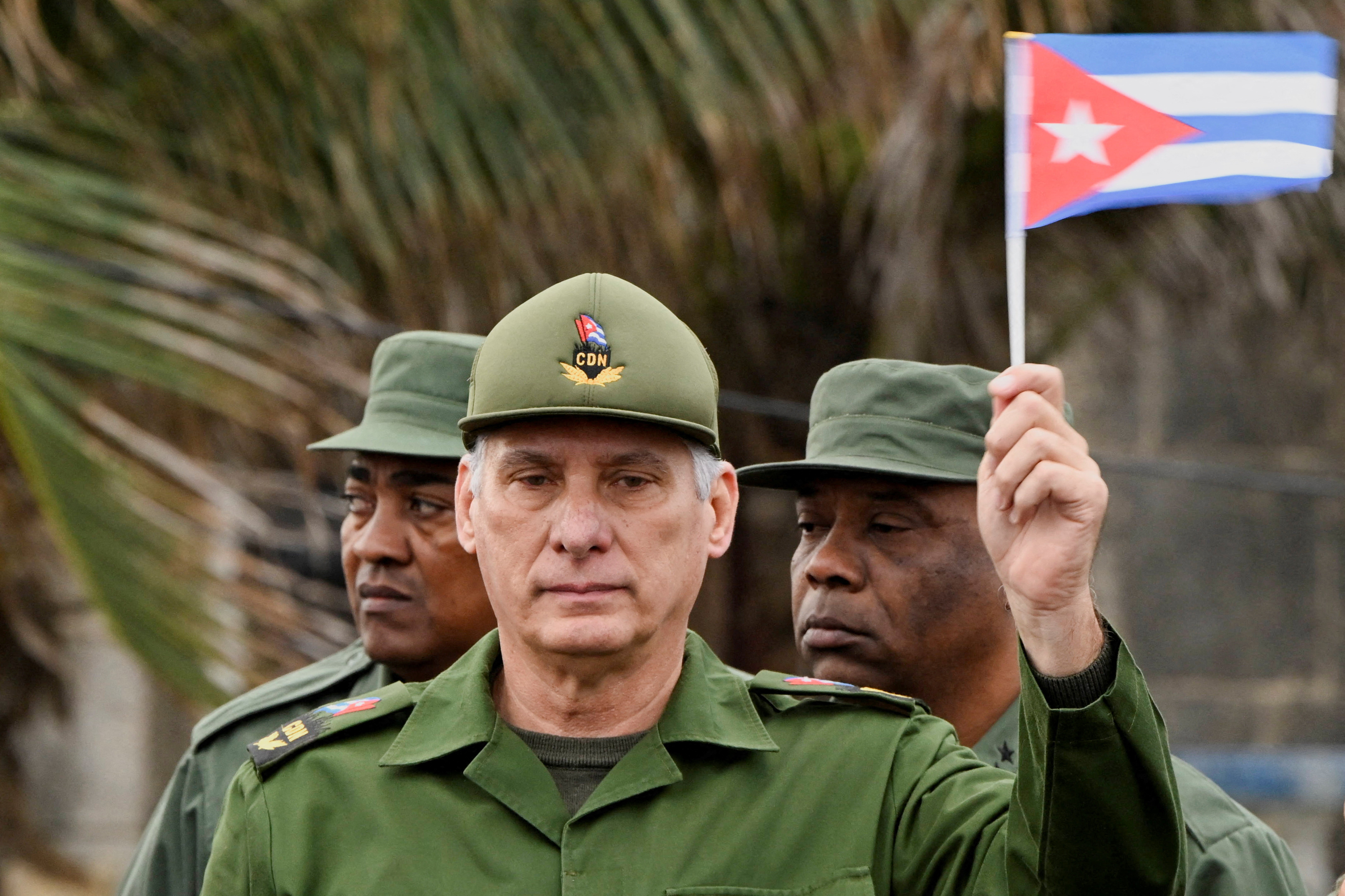 Presidente de Cuba diz que não renunciará por pressão do governo Trump