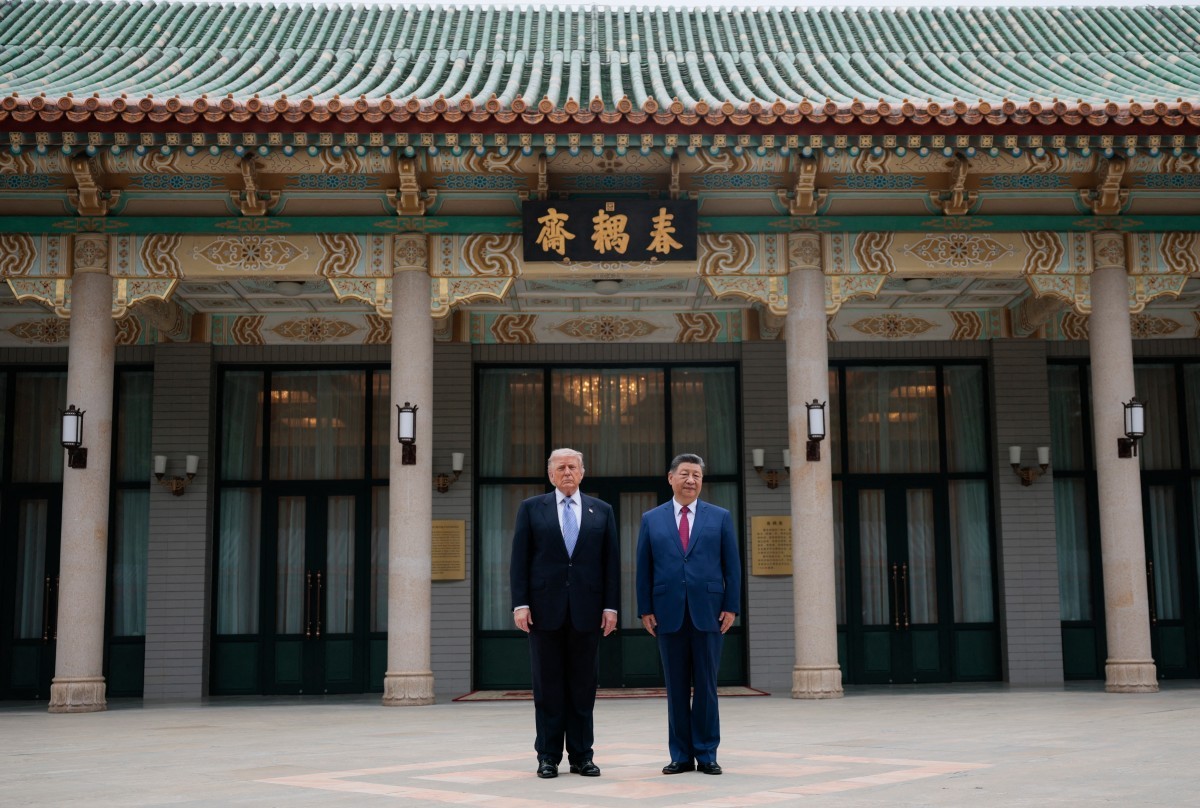Fim da visita: China pede trégua na guerra e alerta sobre Taiwan; Trump comemora acordos