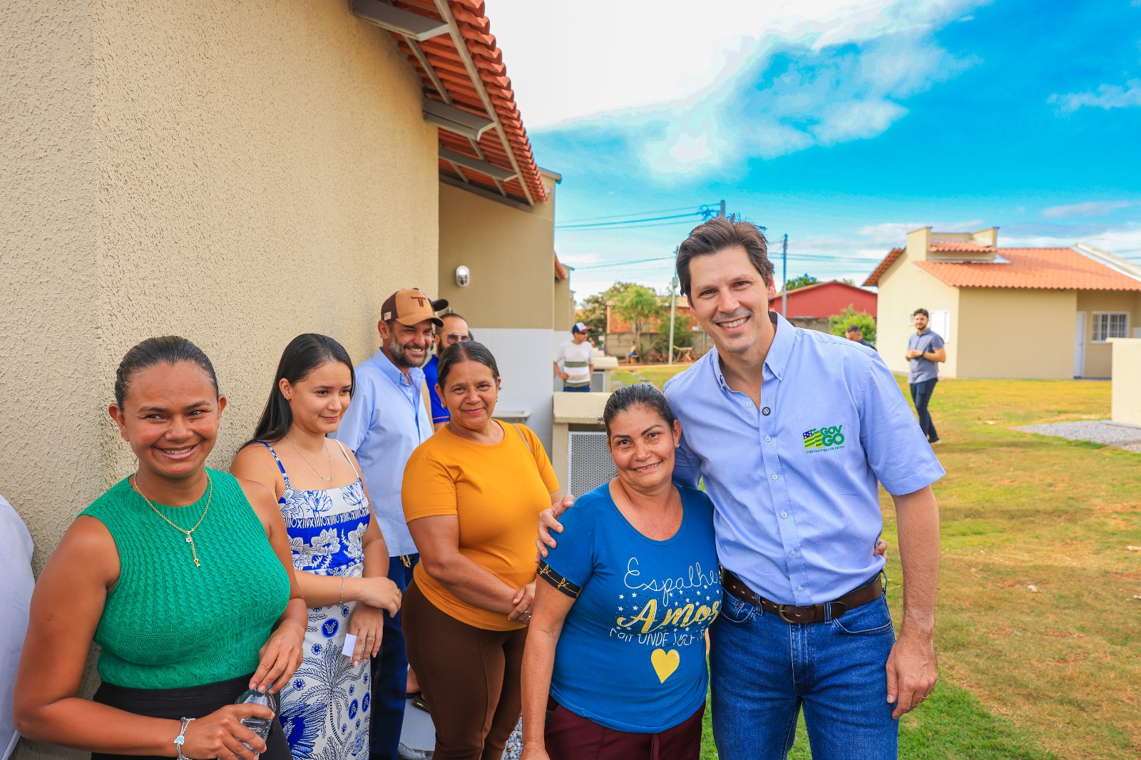 Daniel Vilela amplia política habitacional com entrega de 651 moradias em maio