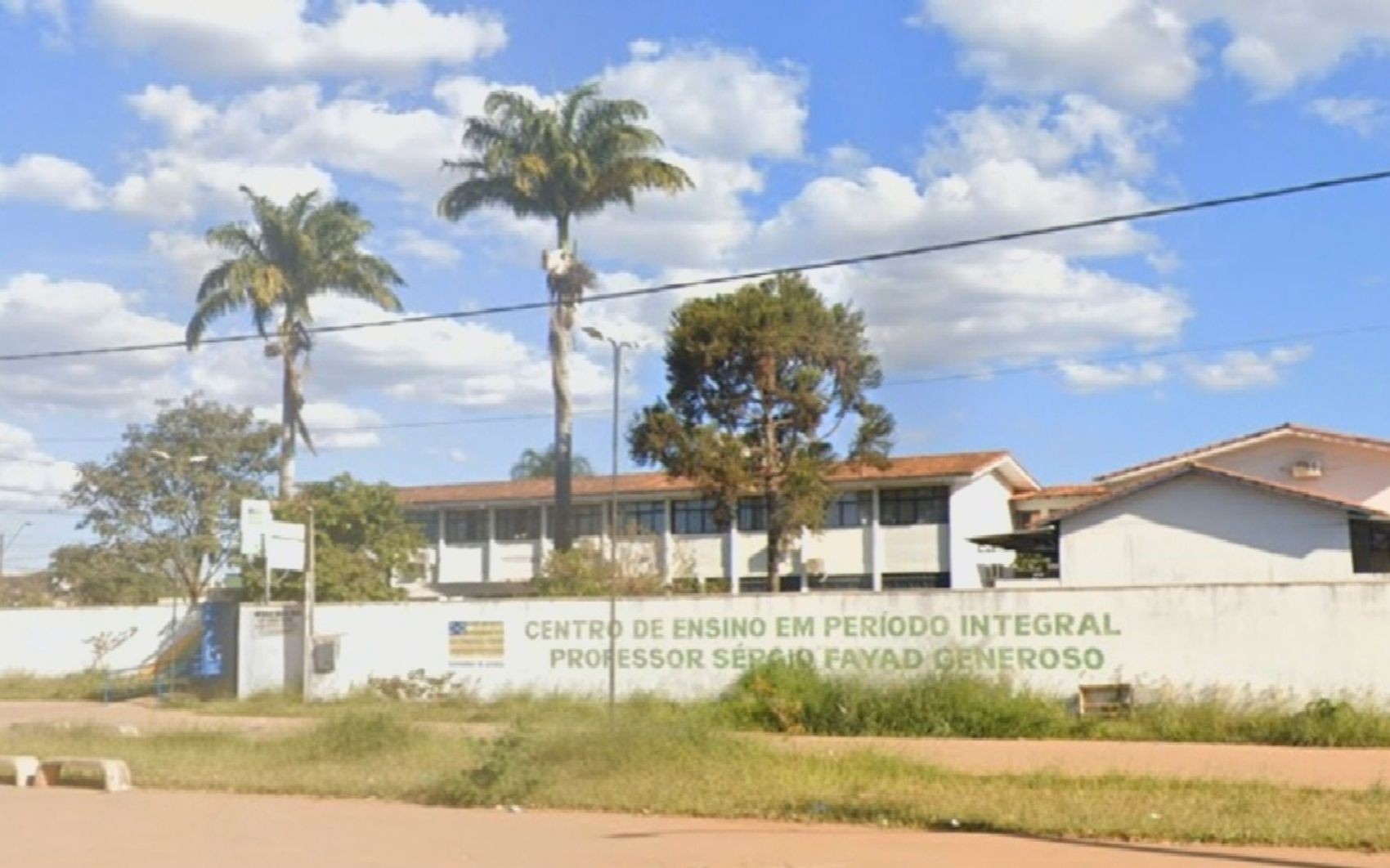 Alunos passam mal após suspeita de intoxicação em colégio estadual de Formosa